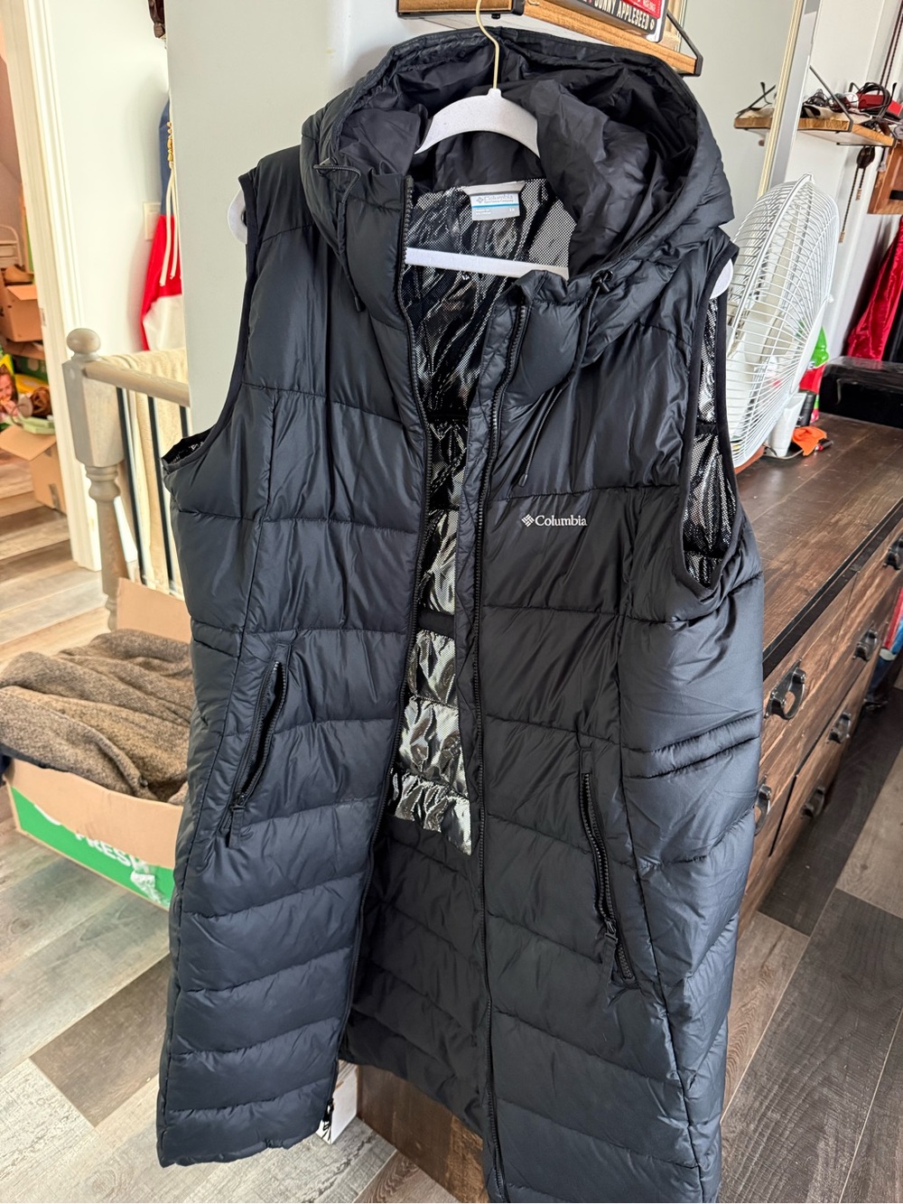 Columbia Womens Black Hooded Puffer Vest